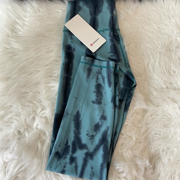 Lululemon NWT Sz8 Wunder Train Tight Hi Rise 25” - Picture 5 of 5